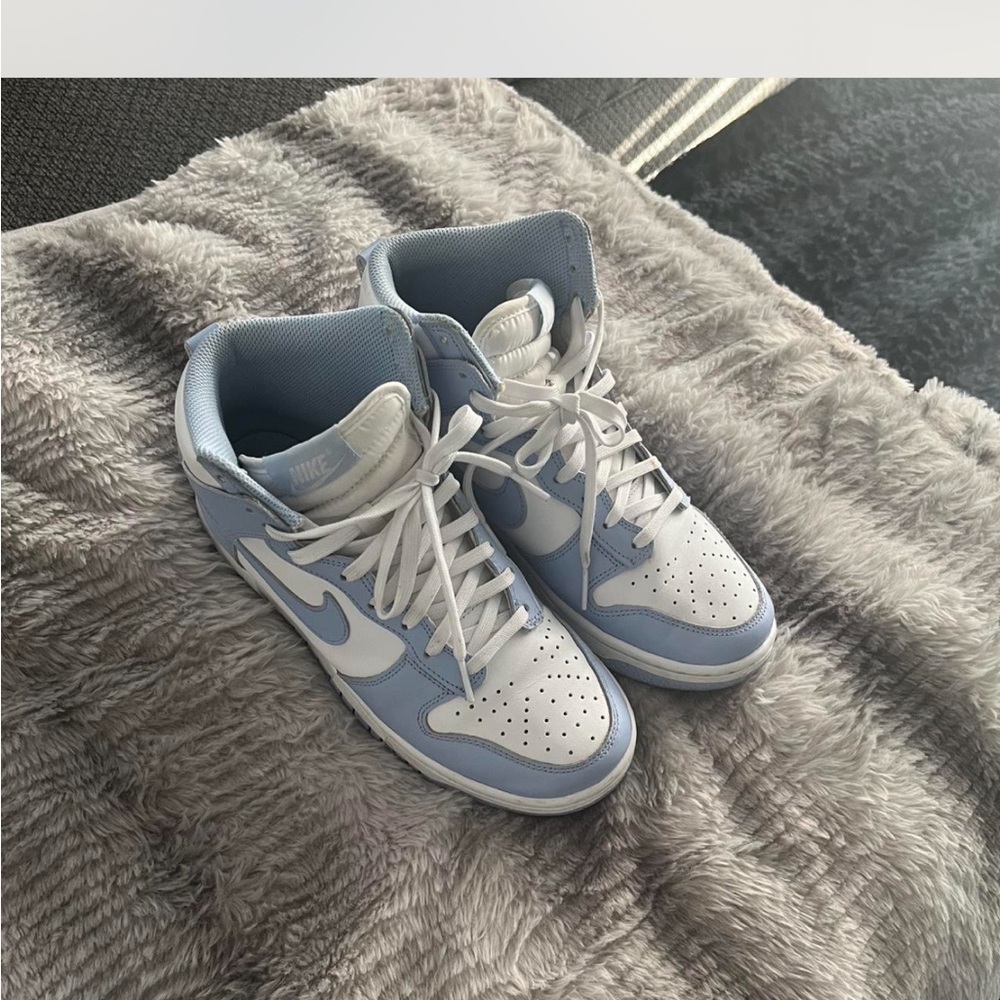 Nike Women's Sky Blue and White High-Top Sneakers